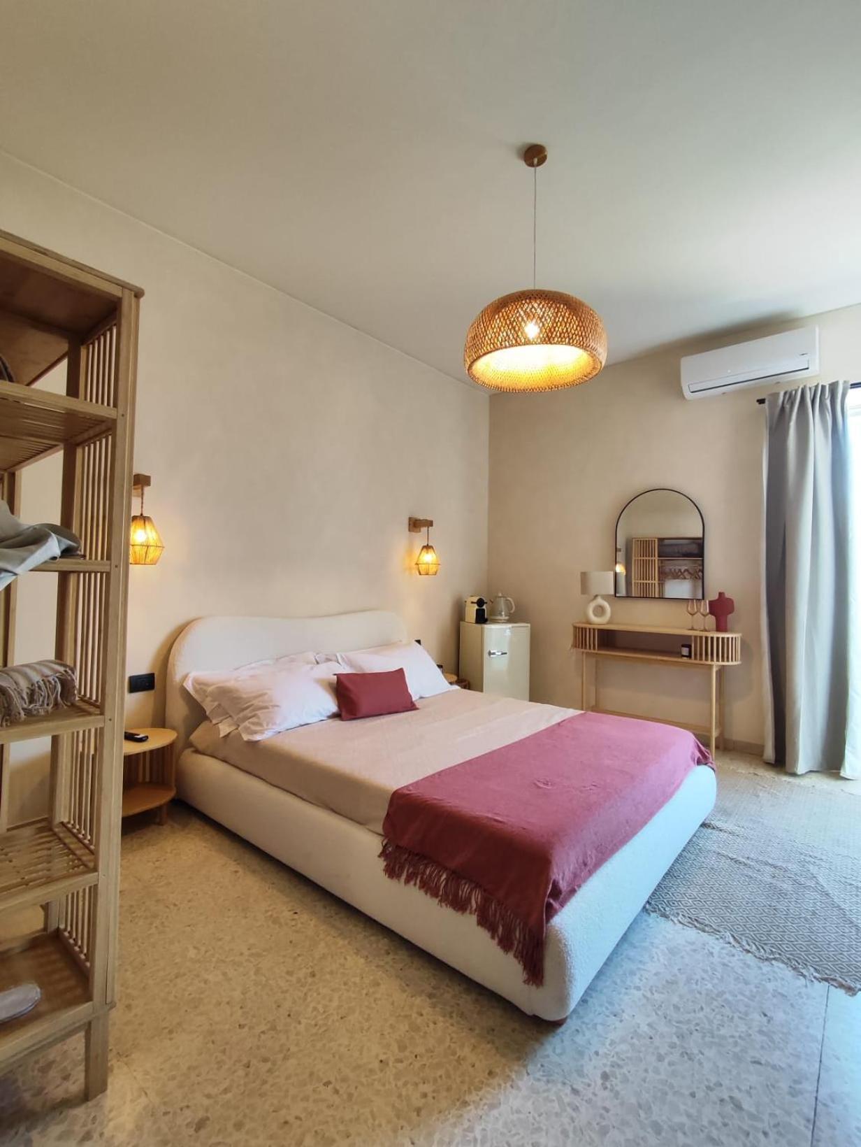 Taga Suites CTA Exterior foto